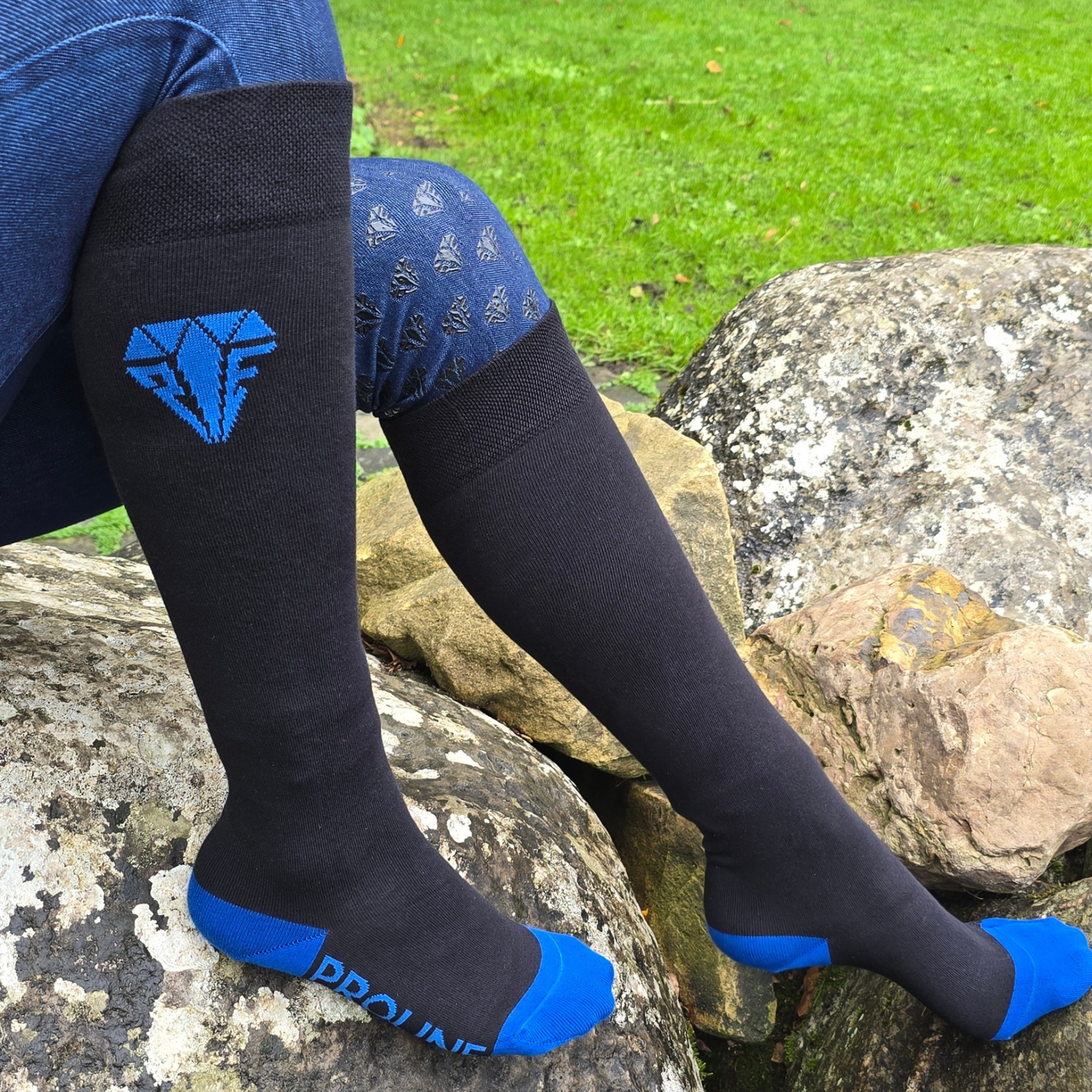 Freedom Stretch Socks - Standard Calf (up to 14'') One Size - Black/Royal